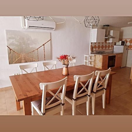 Apartamento Daniella Нерха Екстериор снимка